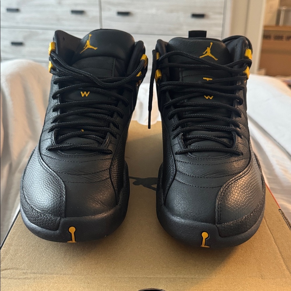 Air Jordan 12 Retro - Picture 6 of 7